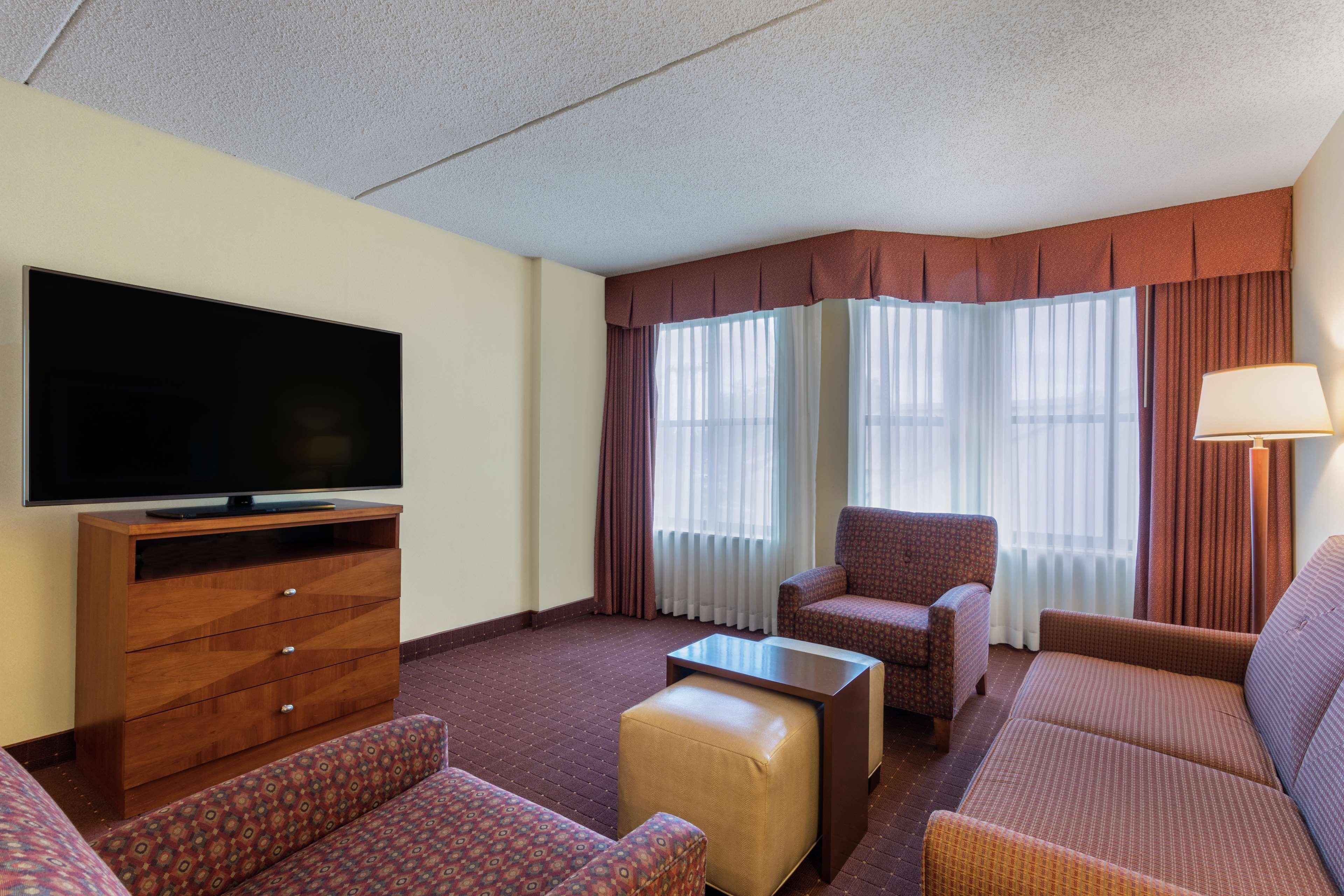 Homewood Suites By Hilton Newark-Wilmington South Area Exterior photo
