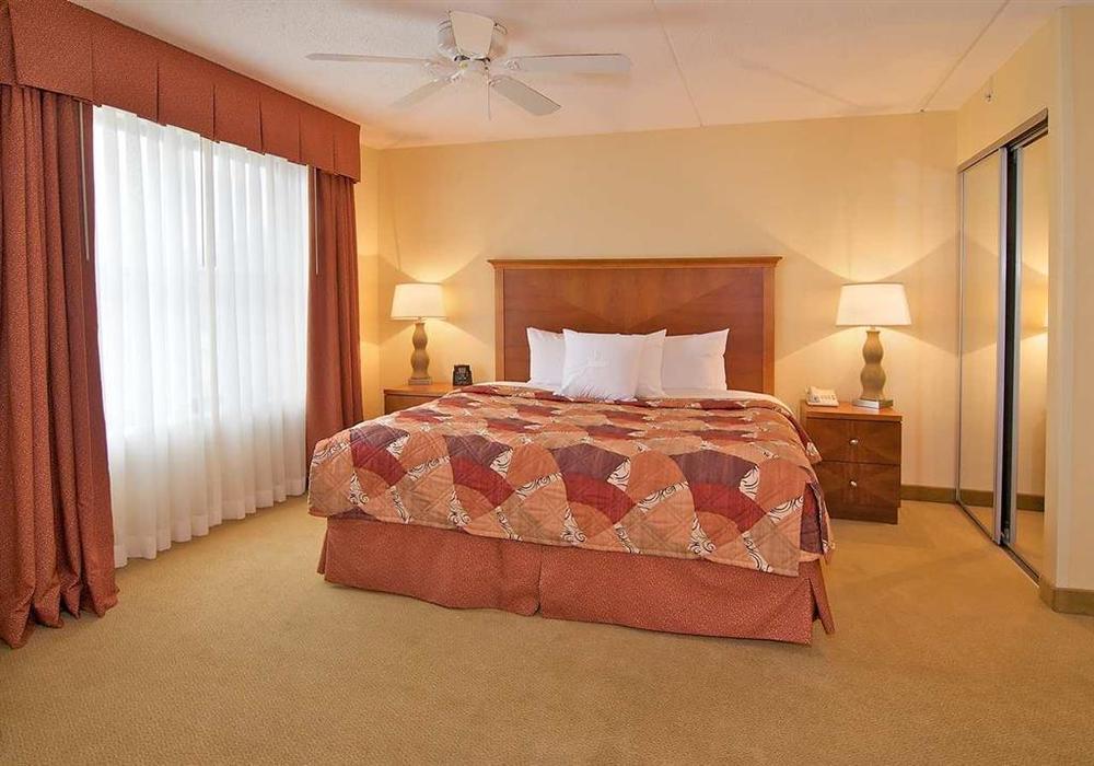 Homewood Suites By Hilton Newark-Wilmington South Area Room photo