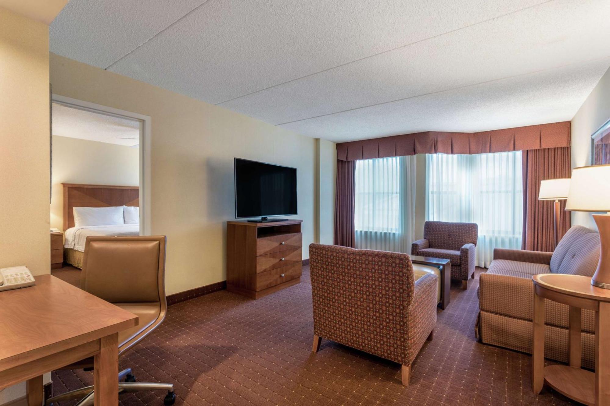 Homewood Suites By Hilton Newark-Wilmington South Area Exterior photo